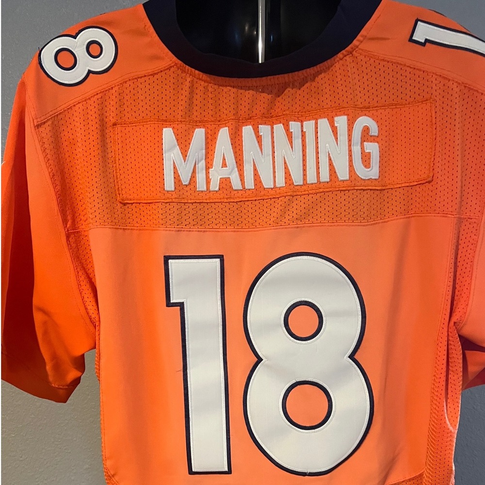 Nike Peyton Manning Denver Broncos Jersey Mens 52 Orange Good Captain Patch 18 - Picture 5 of 11